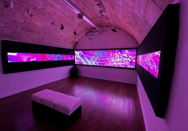 ecrans indoor galerie digitale